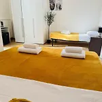 Gl Sun Palace לינה וארוחת בוקר בארי