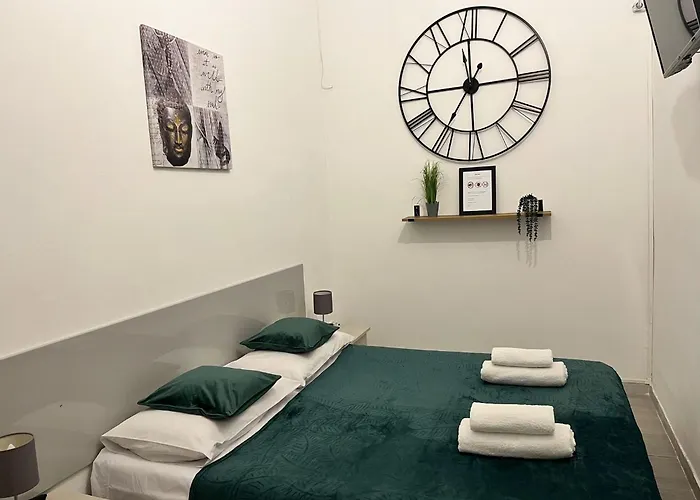 Gl Sun Palace Bed and Breakfast