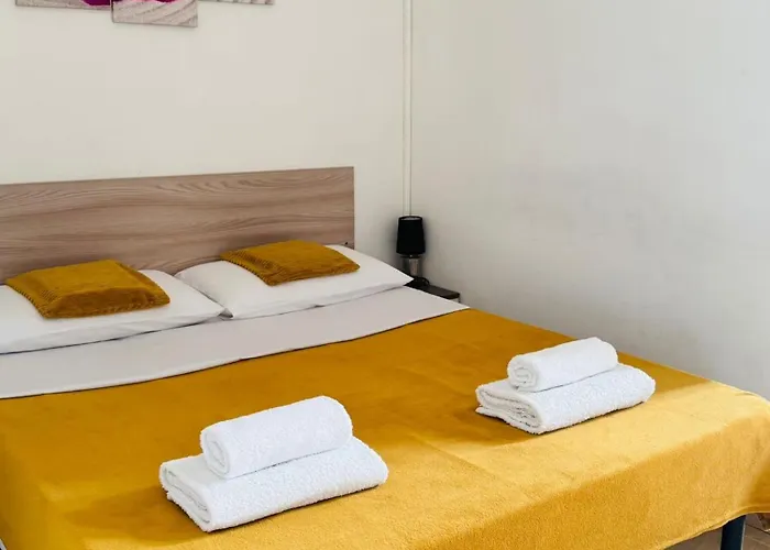 Bed and Breakfast Gl Sun Palace 3*